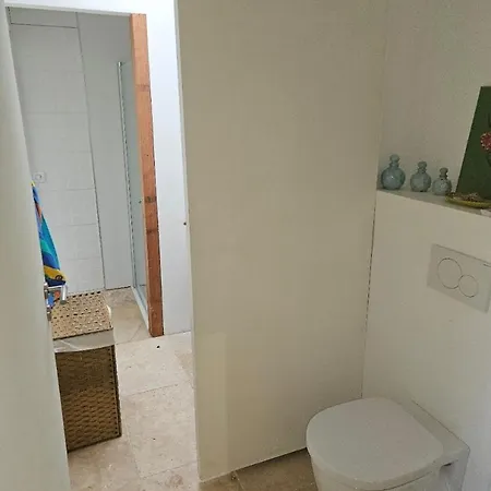 Maison Moderne Dans La Vallee Du Lot *